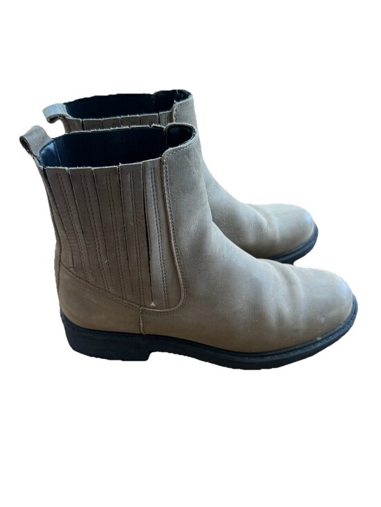 Clarks Shoes - Clarks Orinoco 2 Boots Womens 7.5 M Casual Ankle Boot 26161647 Taupe Leather